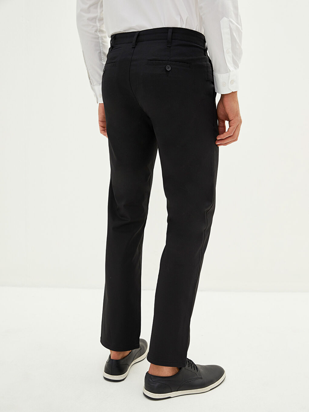 LCWAIKIKI Classic Slim Fit Men's Belted Trousers -S1M942Z8-CVL