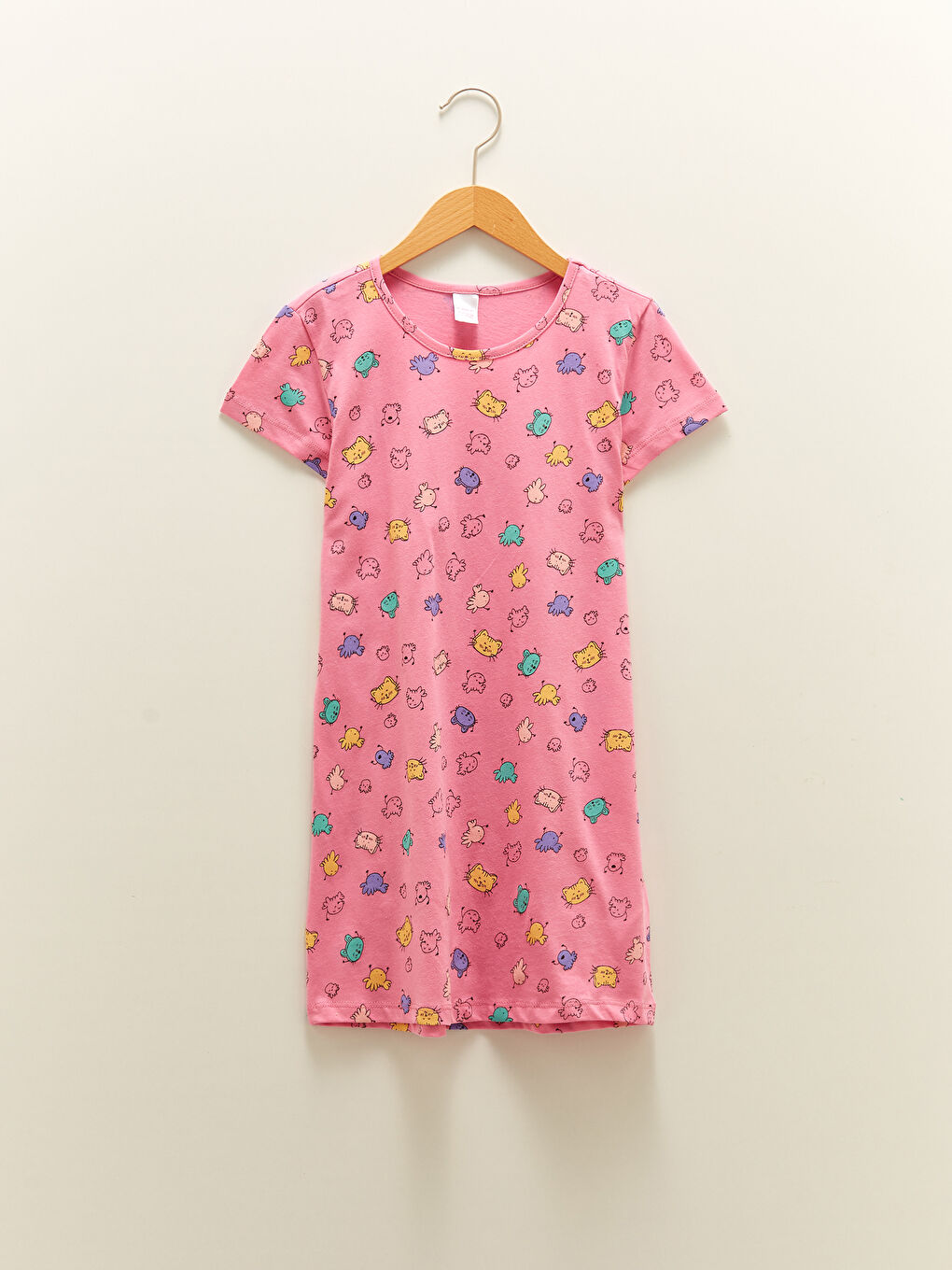LCW Kids Bisiklet Yaka Desenli Kısa Kollu Pamuklu Kız Çocuk Gecelik -S1M953Z4-LT9