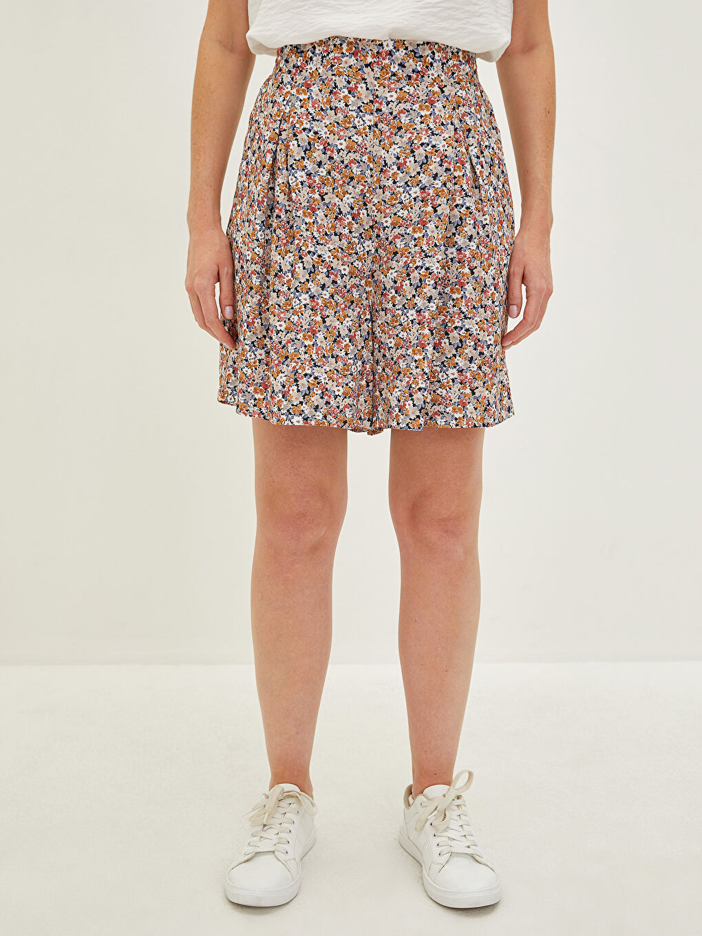 Šorts od viskoze sa cvetnim uzorkom, širokog kroja i elastičnim strukom za žene-4