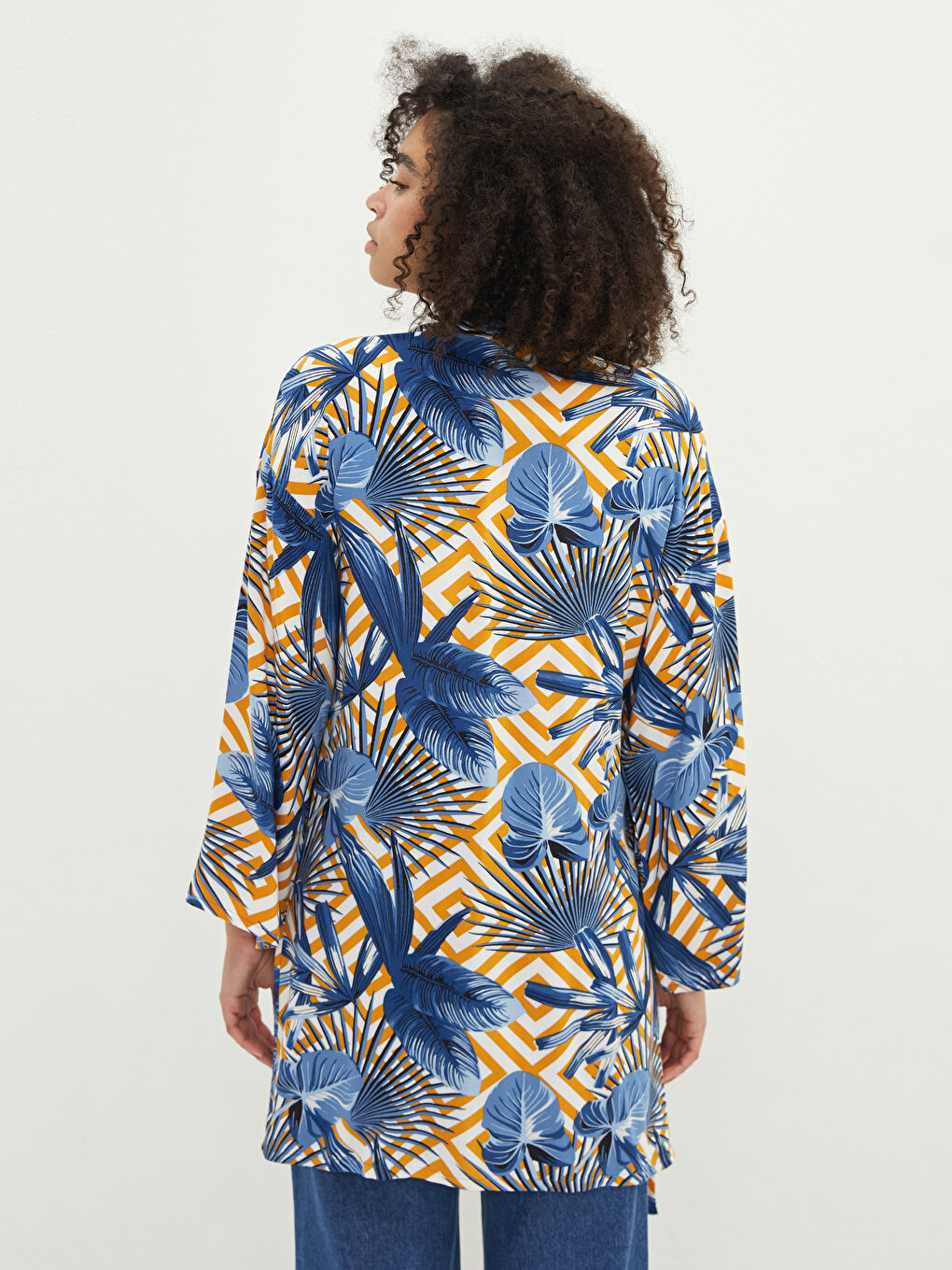 Mavi Şal Yaka Çiçekli Viskon Kadın Kimono-10