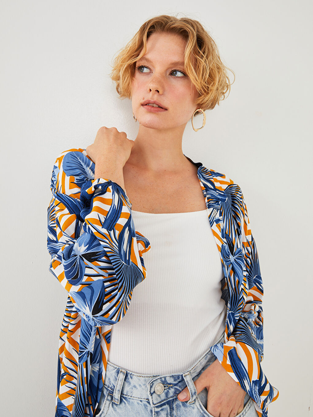 Mavi Şal Yaka Çiçekli Viskon Kadın Kimono-7