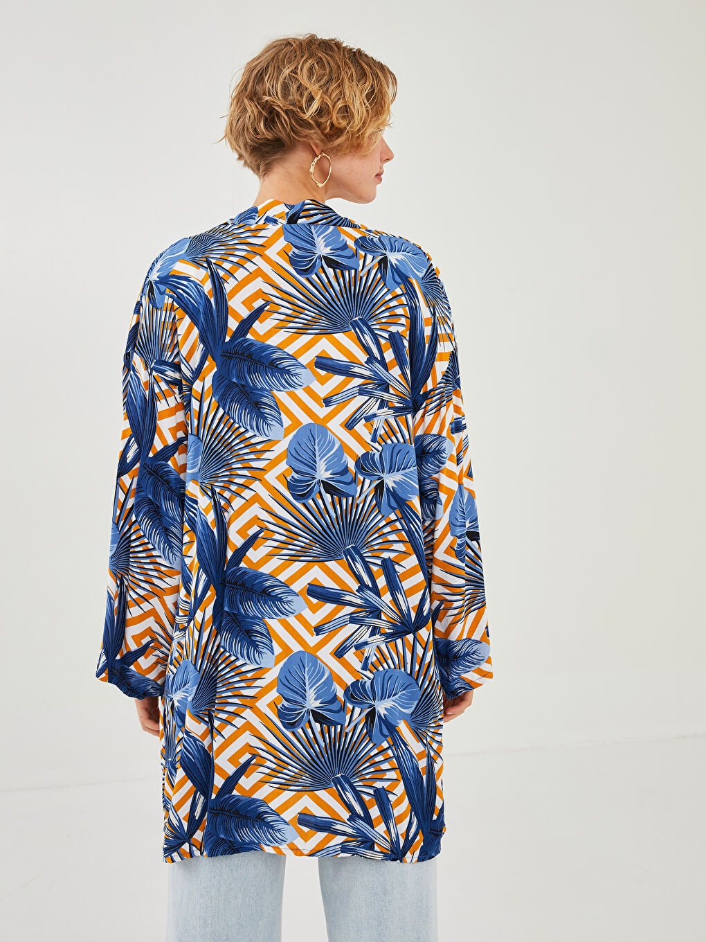 Mavi Şal Yaka Çiçekli Viskon Kadın Kimono-9