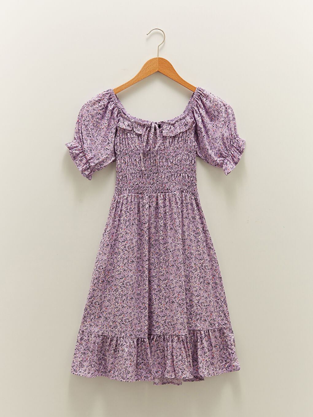 فستان نسائي فيسكوز بأكمام قصيرة ونقشة زهور وياقة واسعة-5