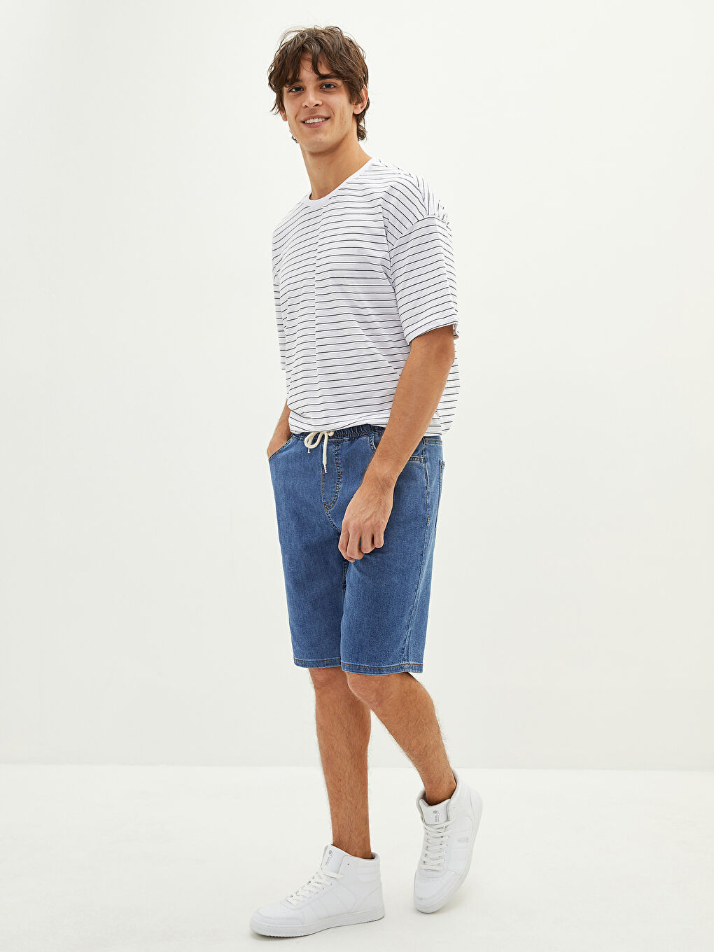 İndigo Standart Kalıp Erkek Jean Şort-1