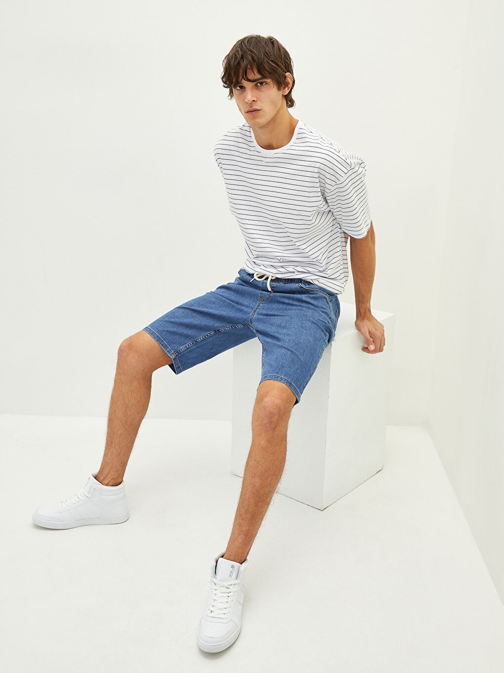 İndigo Standart Kalıp Erkek Jean Şort-3