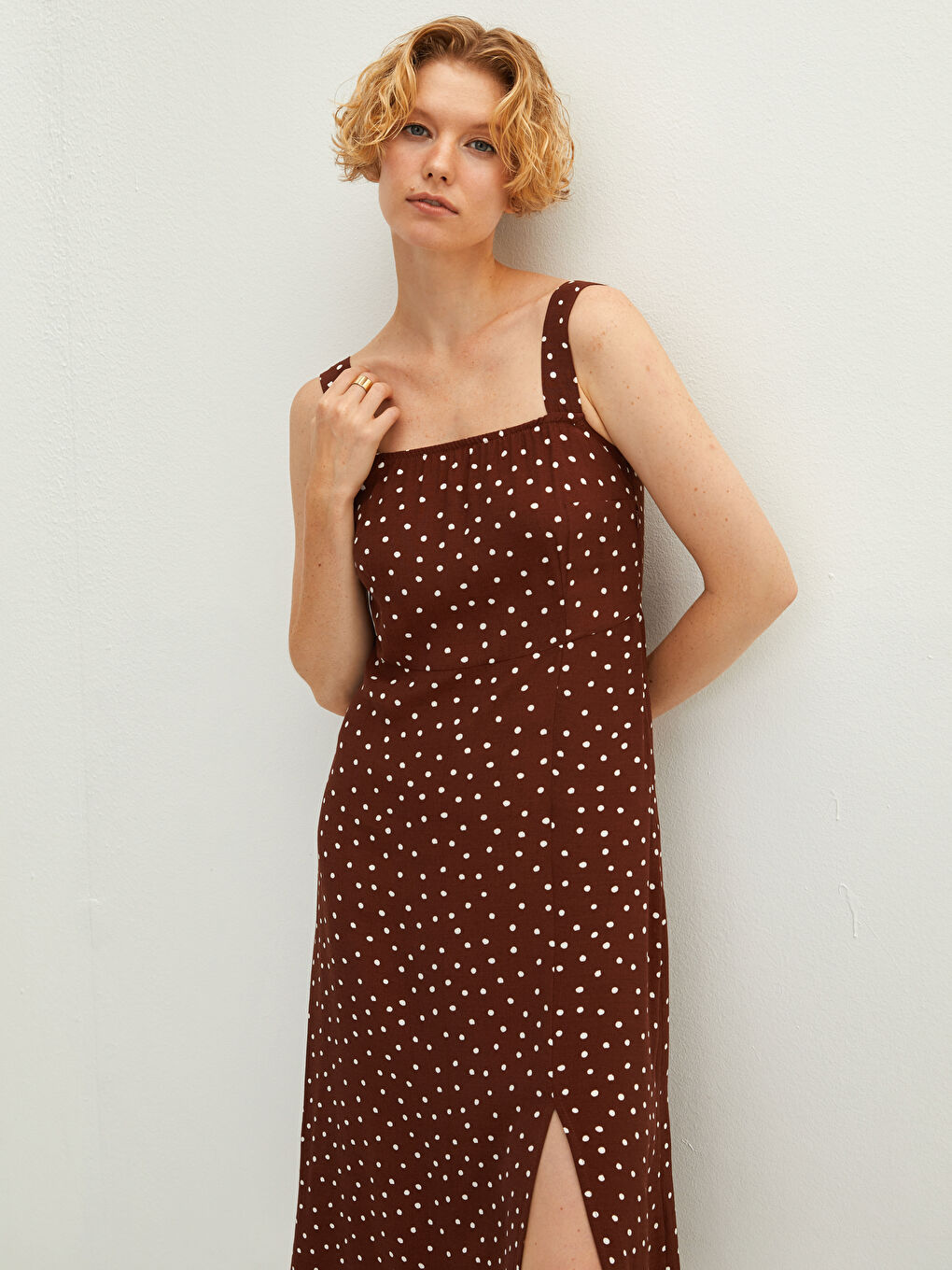 Rochie din Vâscoză cu Guler Pătrat, Buline și Bretele pentru Femei-2