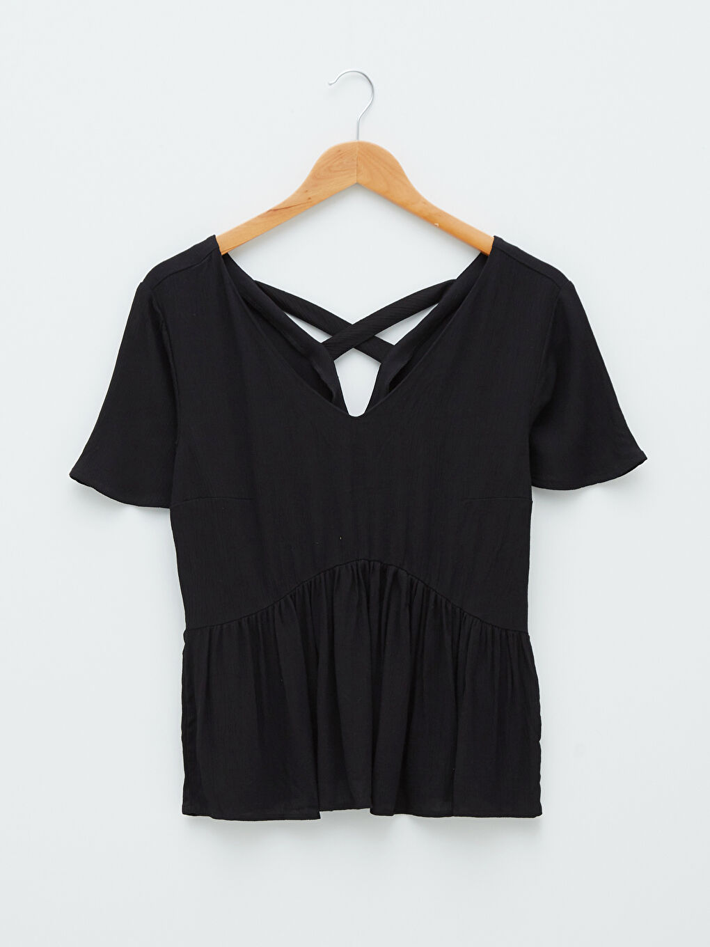 Siyah V Yaka Düz Kısa Kollu Kadın Bluz-5