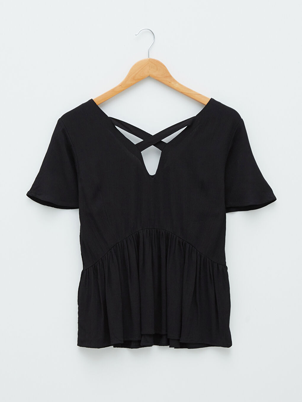 Siyah V Yaka Düz Kısa Kollu Kadın Bluz-6