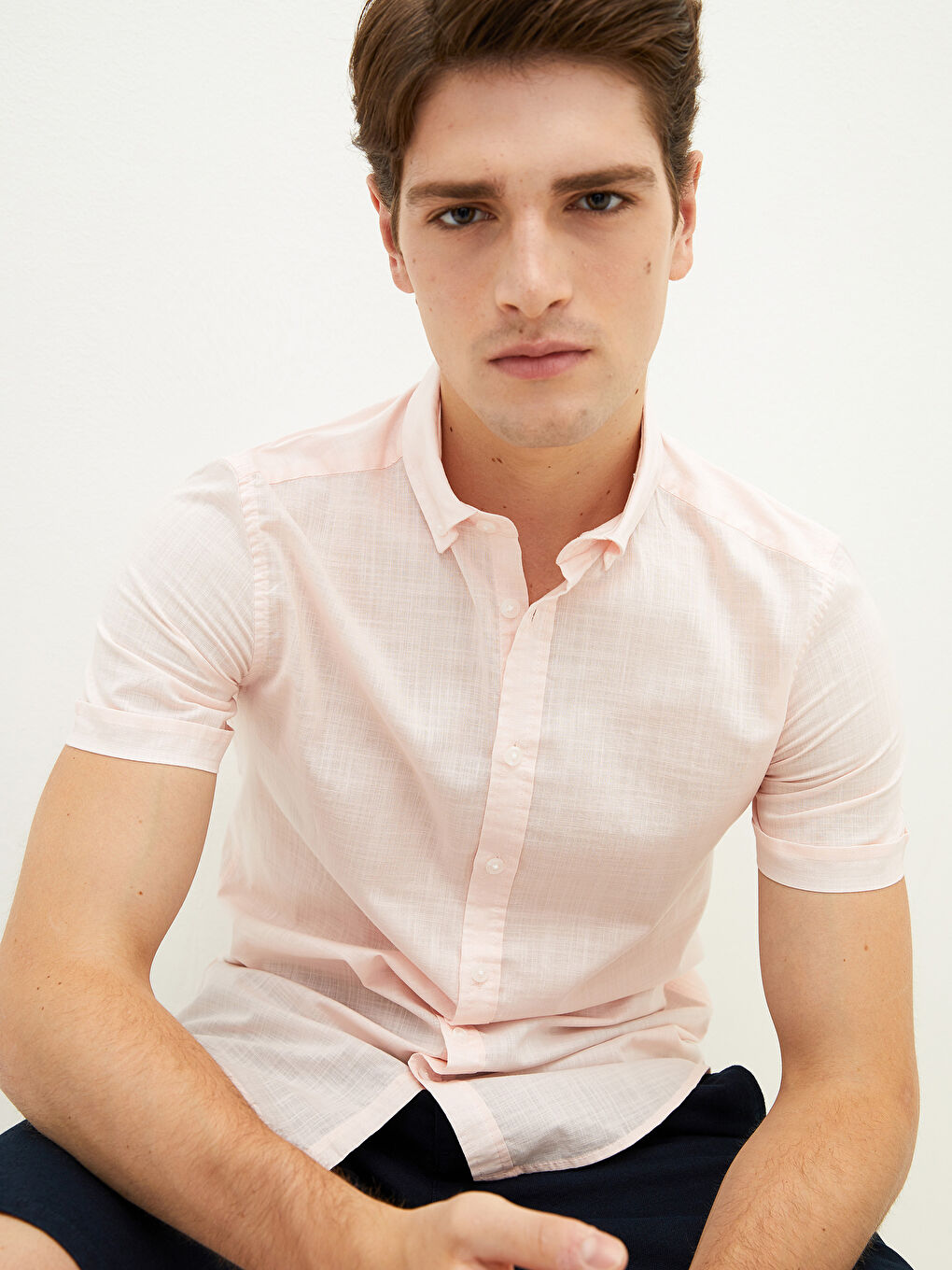 قميص رجالي كم قصير قطن بقصة رفيعة-2