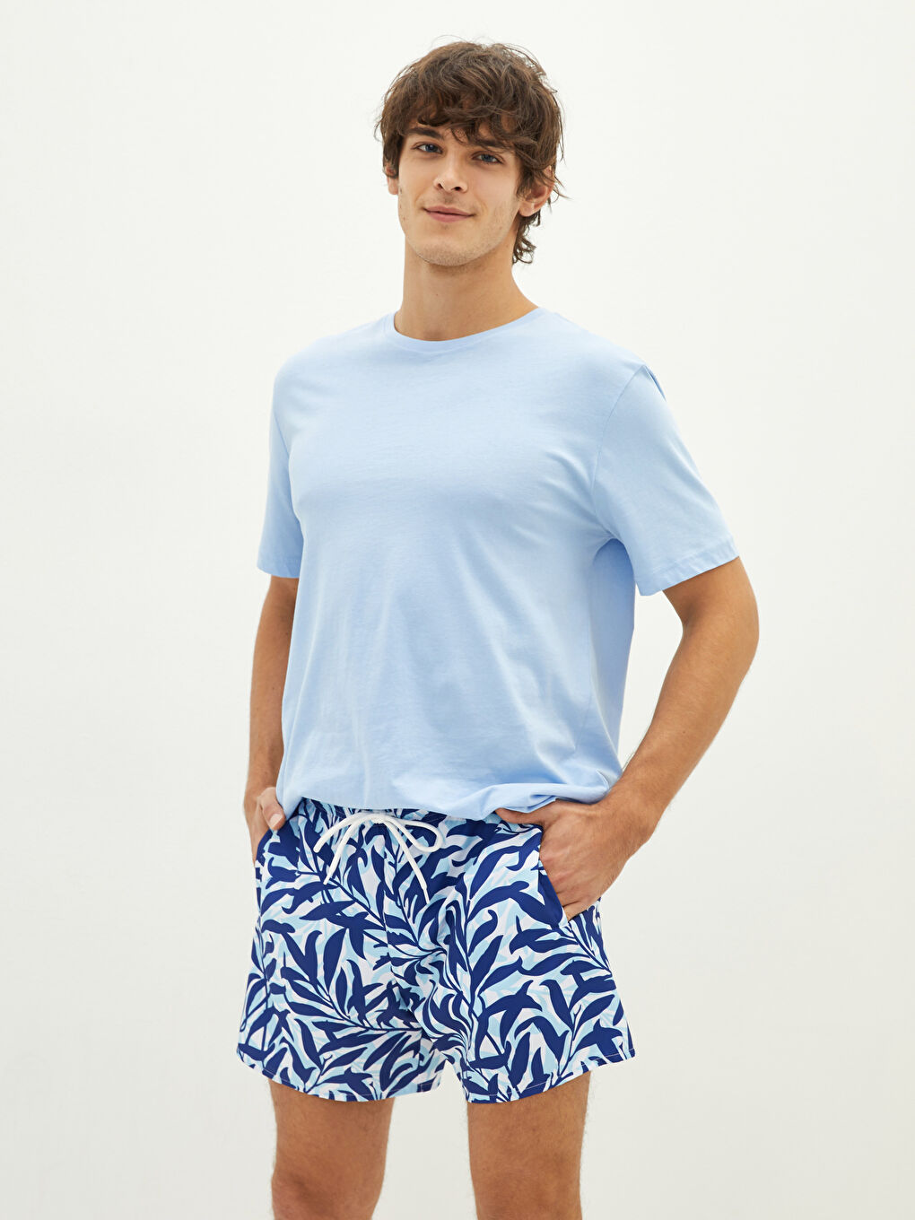 Lacivert Kısa Boy Desenli Erkek Deniz Şortu-1