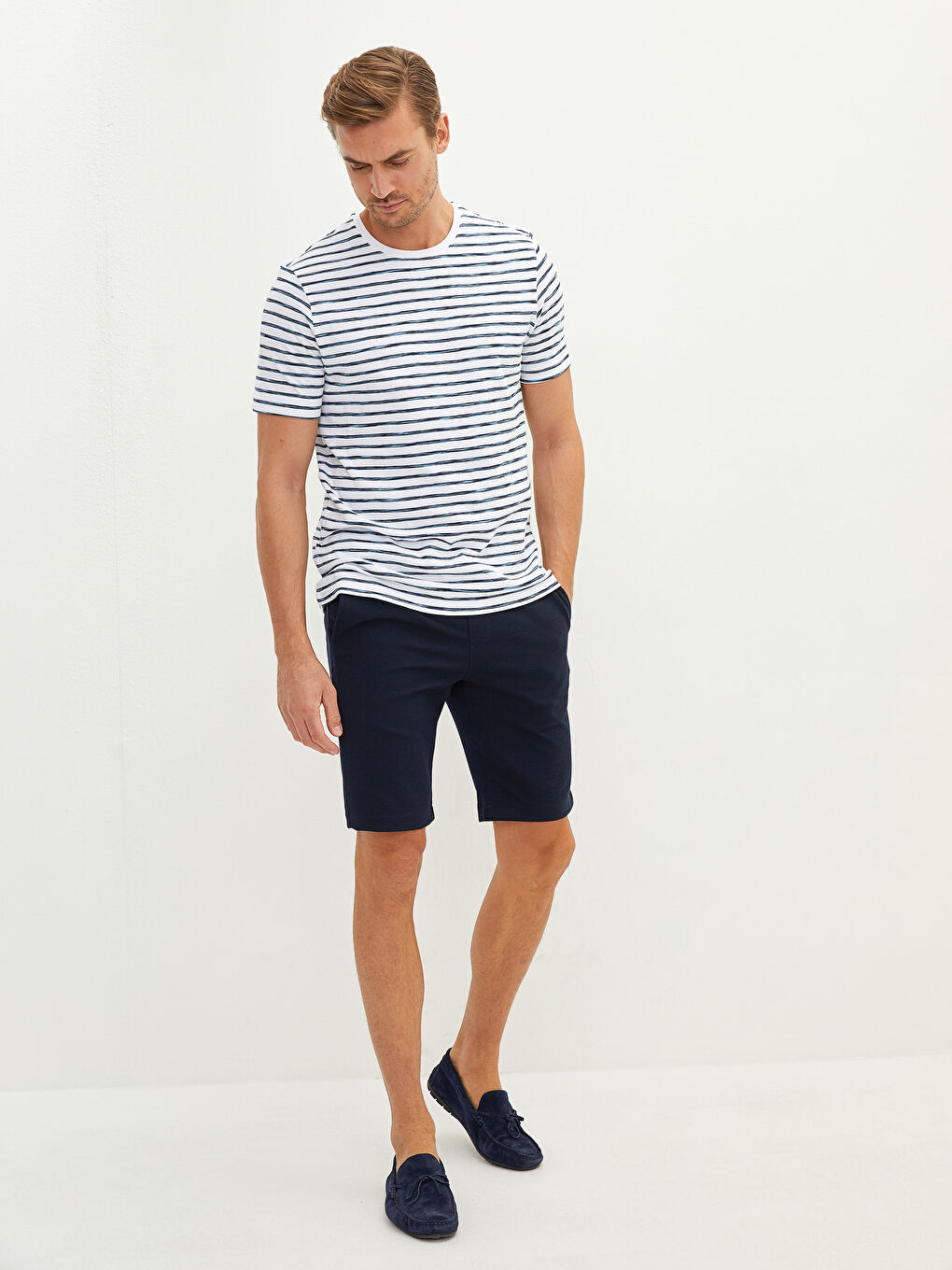 شورت برمودا للرجال بقصة عادية-1