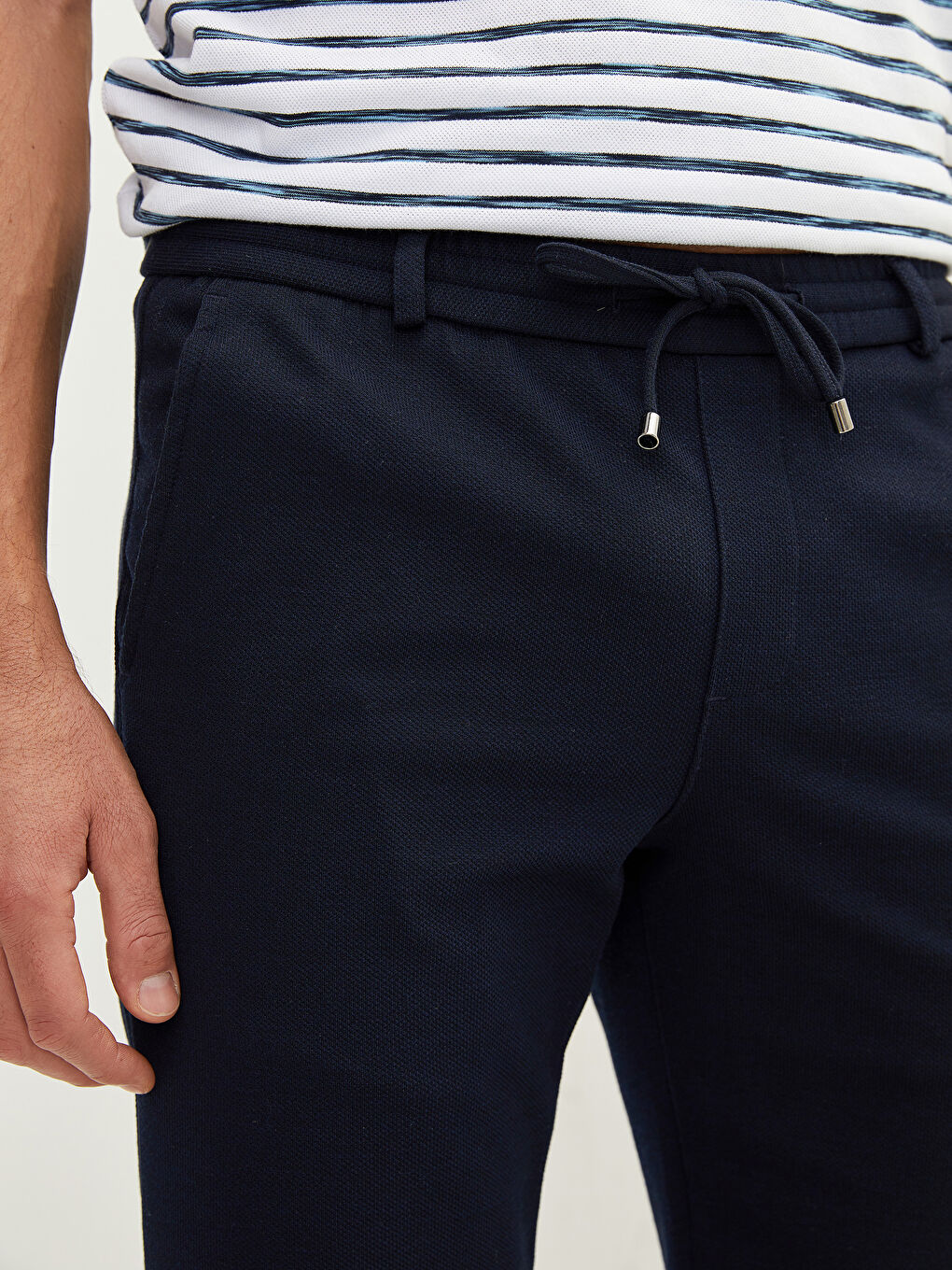 شورت برمودا للرجال بقصة عادية-4