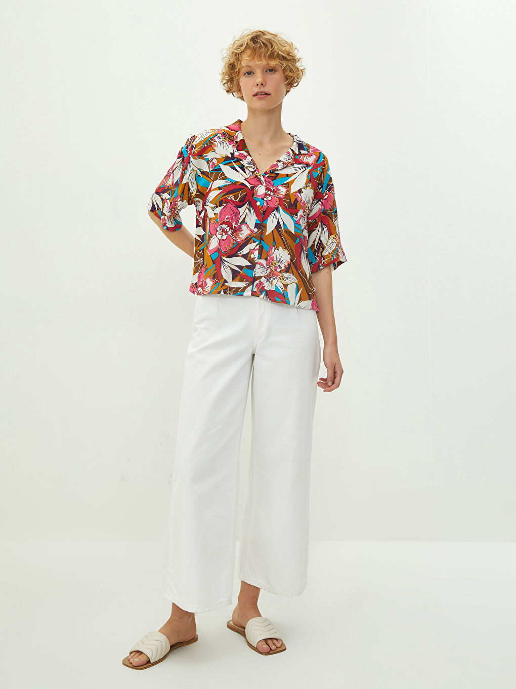 Shirt Collar Floral Short Sleeve Crinkle Fabric Women's Shirt-3