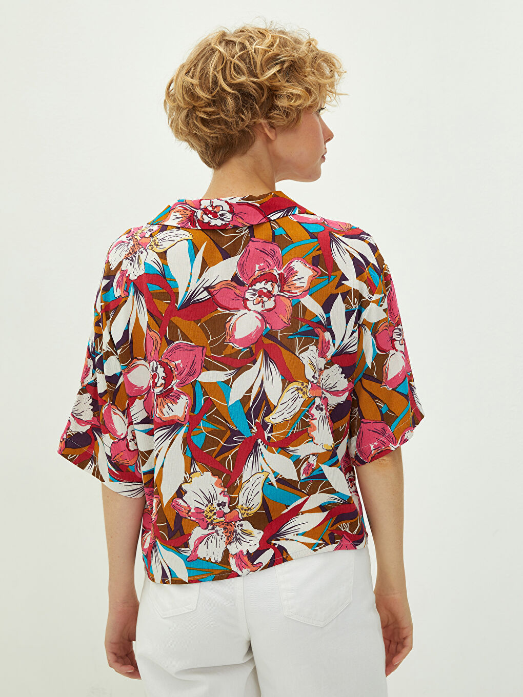 Shirt Collar Floral Short Sleeve Crinkle Fabric Women's Shirt-4
