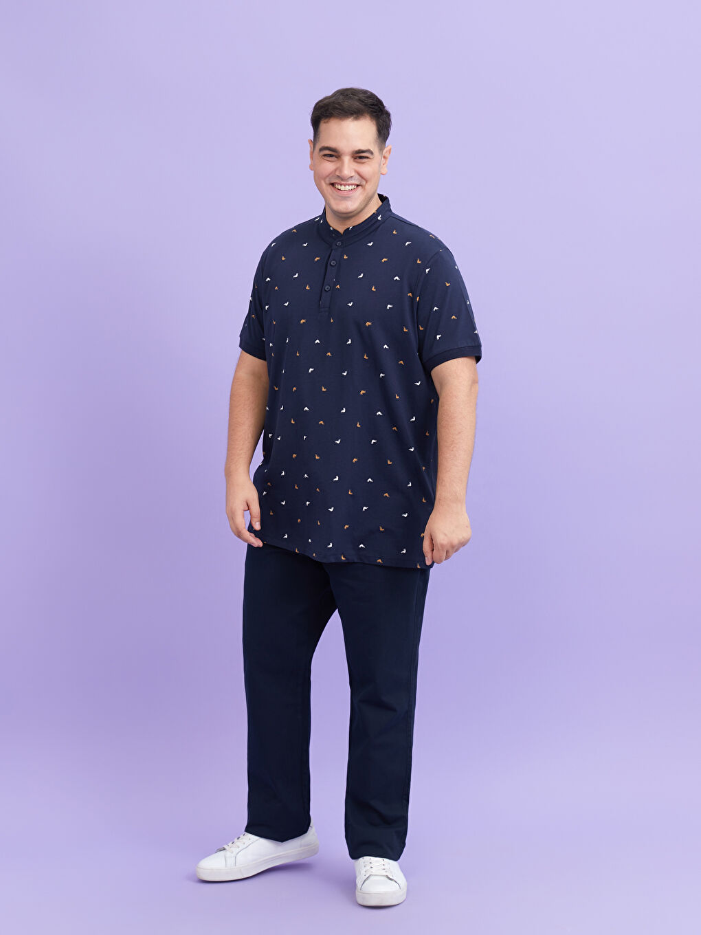 بنطلون تشينو رجالي مقاس كبير بقصة واسعة من الجبردين