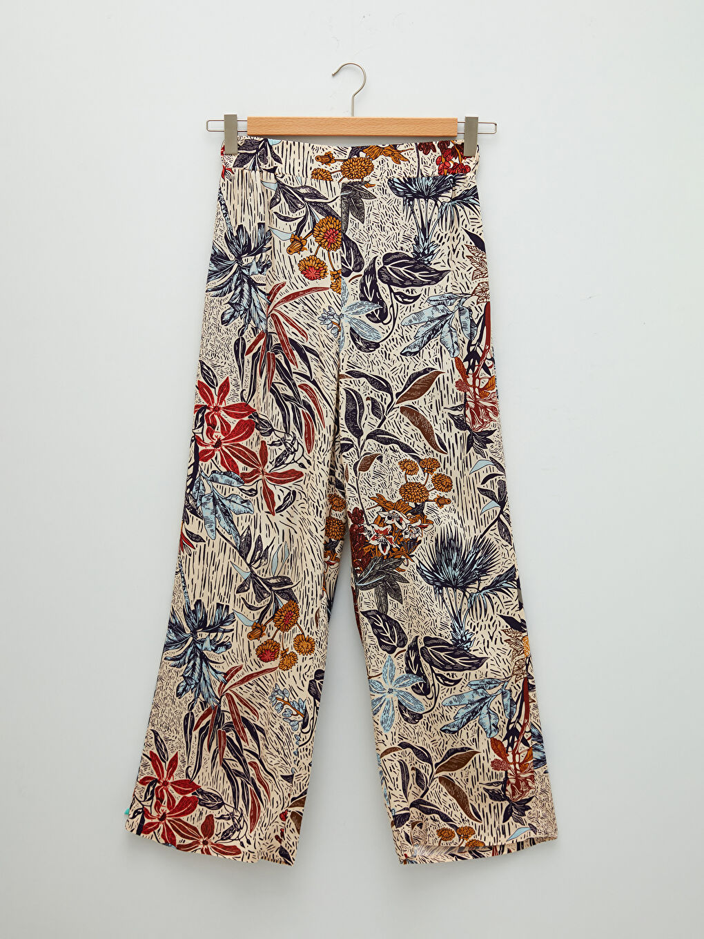 LCWAIKIKI Classic Pantalone od viskoze sa elastičnim strukom i dezenom -S1MH90Z8-LSP