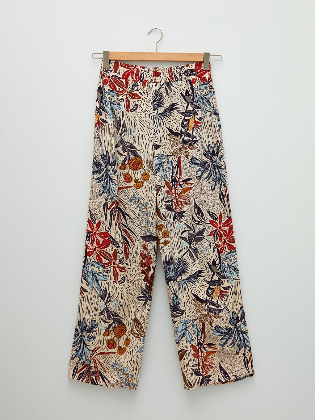 LCWAIKIKI Classic Pantalone od viskoze sa elastičnim strukom i dezenom -S1MH90Z8-LSP
