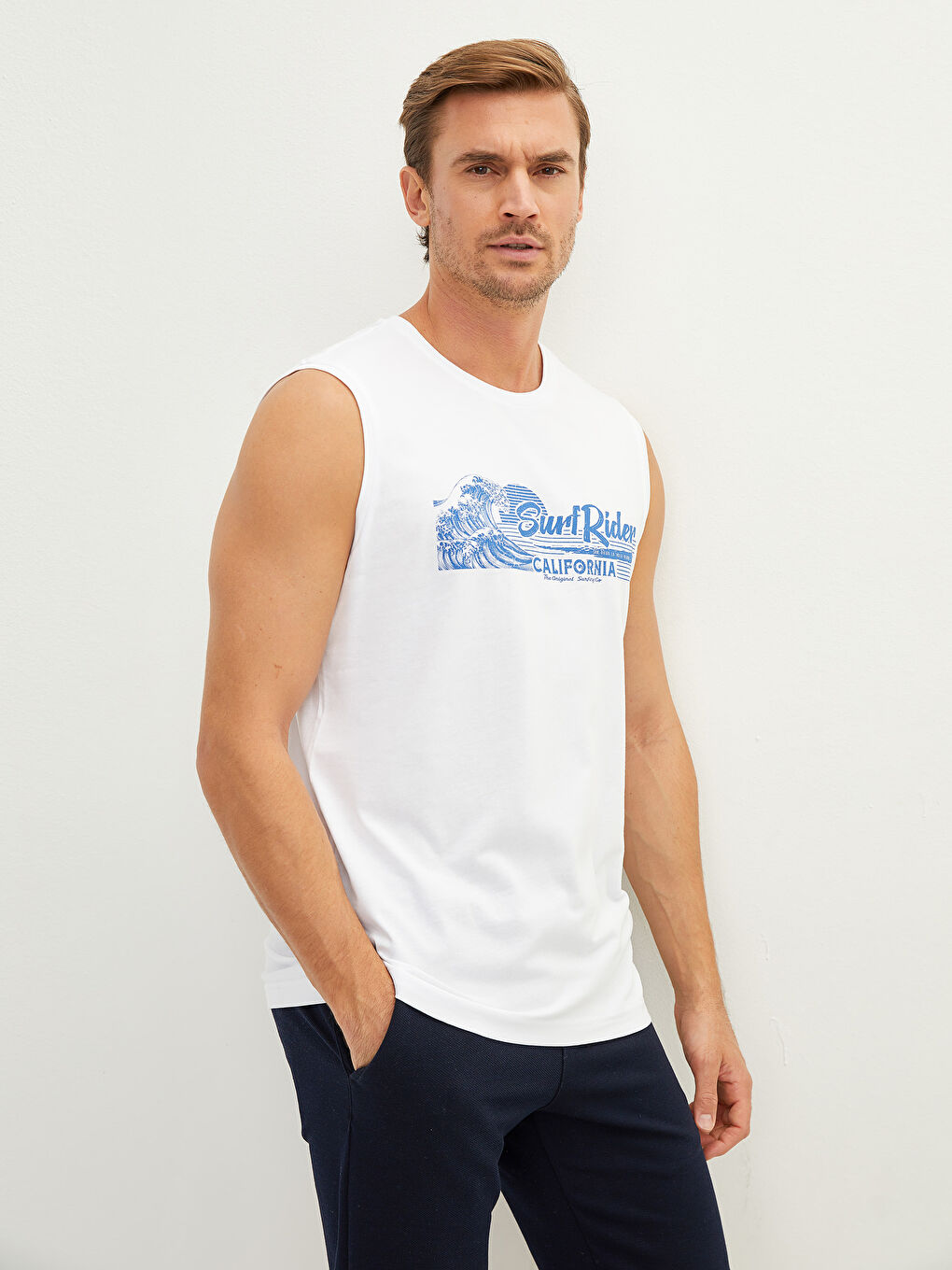 قميص داخلي بدون أكمام مطبوع بكول مدور قطن رجال-1