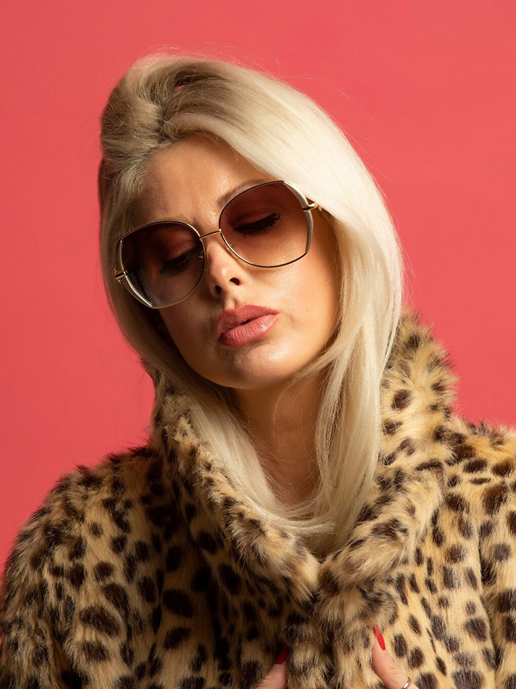 نظارات شمسية نسائية بإطار دائري من POLO UK-4