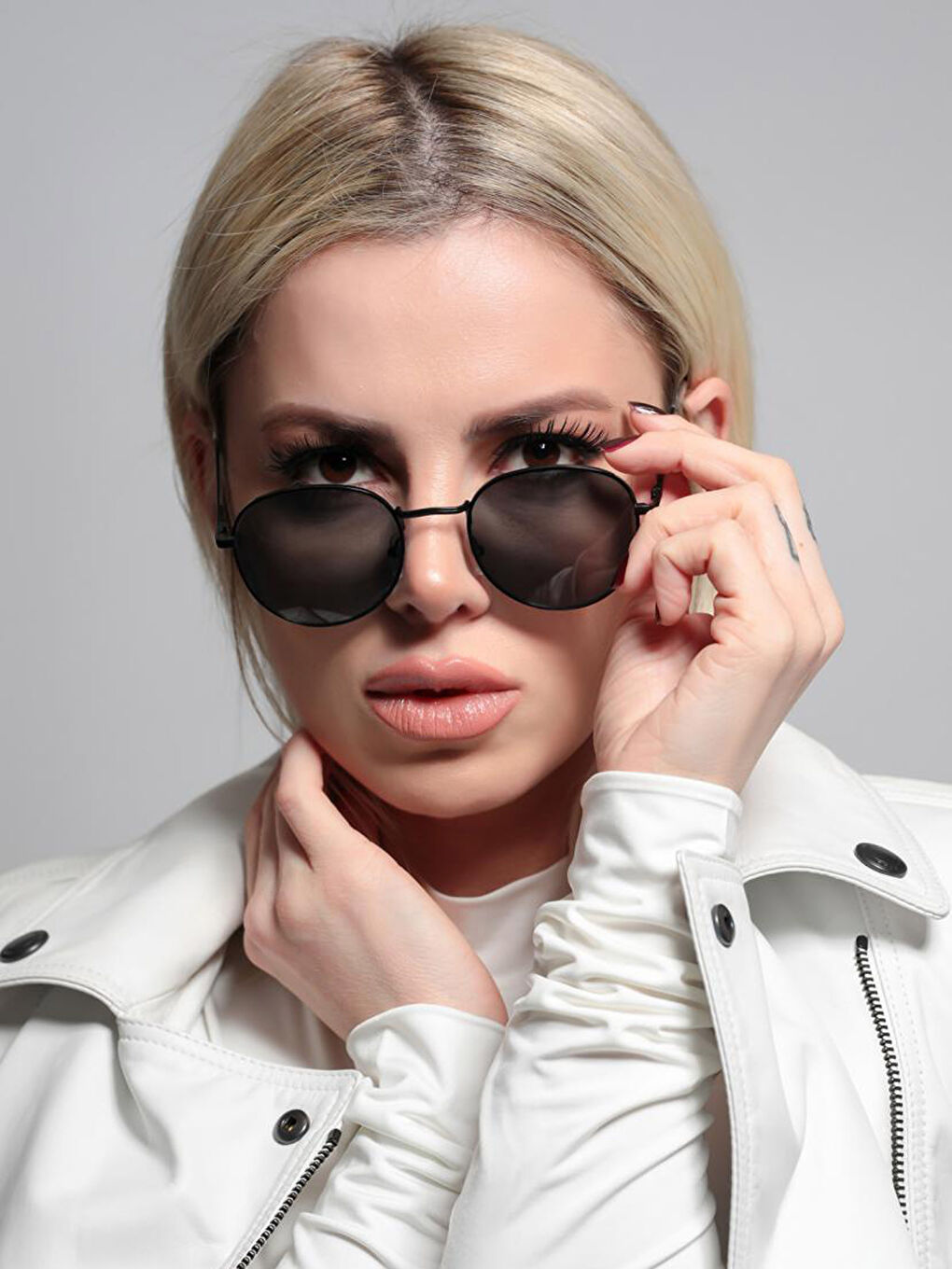 POLO UK نظارات شمسية بإطار معدني للسيدات