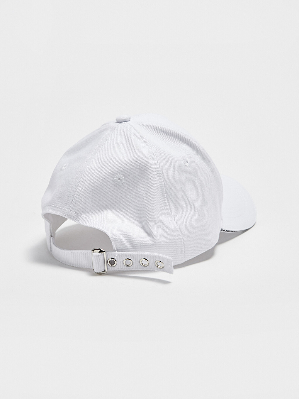 Lettering Detailed Cotton Hat-2