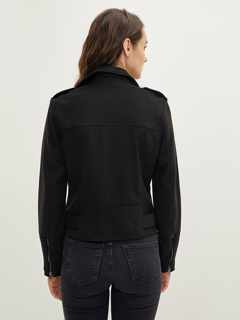 Siyah Biker Yaka Düz Fermuarlı Uzun Kollu Süet Kadın Mont-5