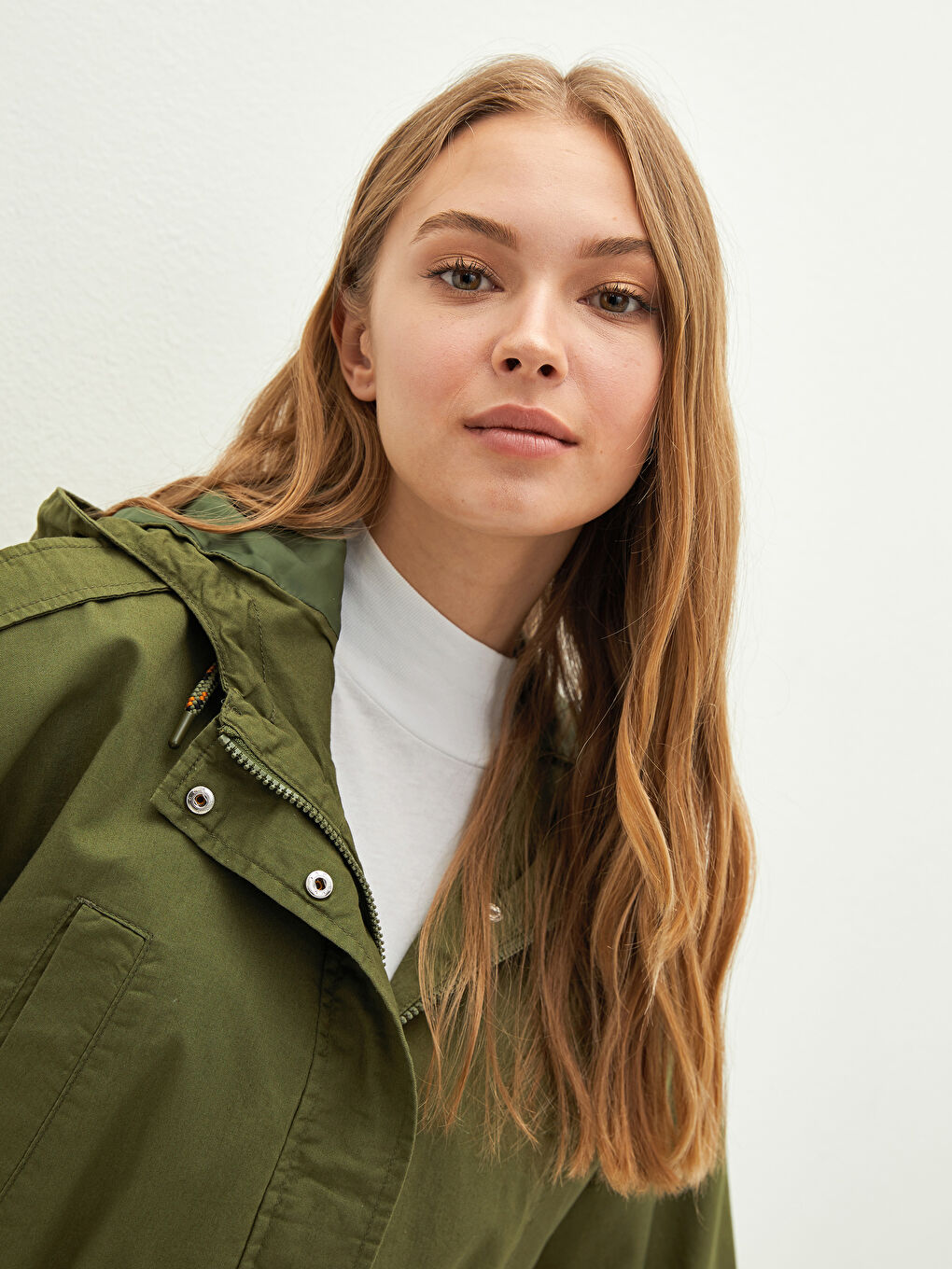 Parka Pour Femmes Surdimensionné Uni À Capuche Et Manches Longues Avec Poches-2