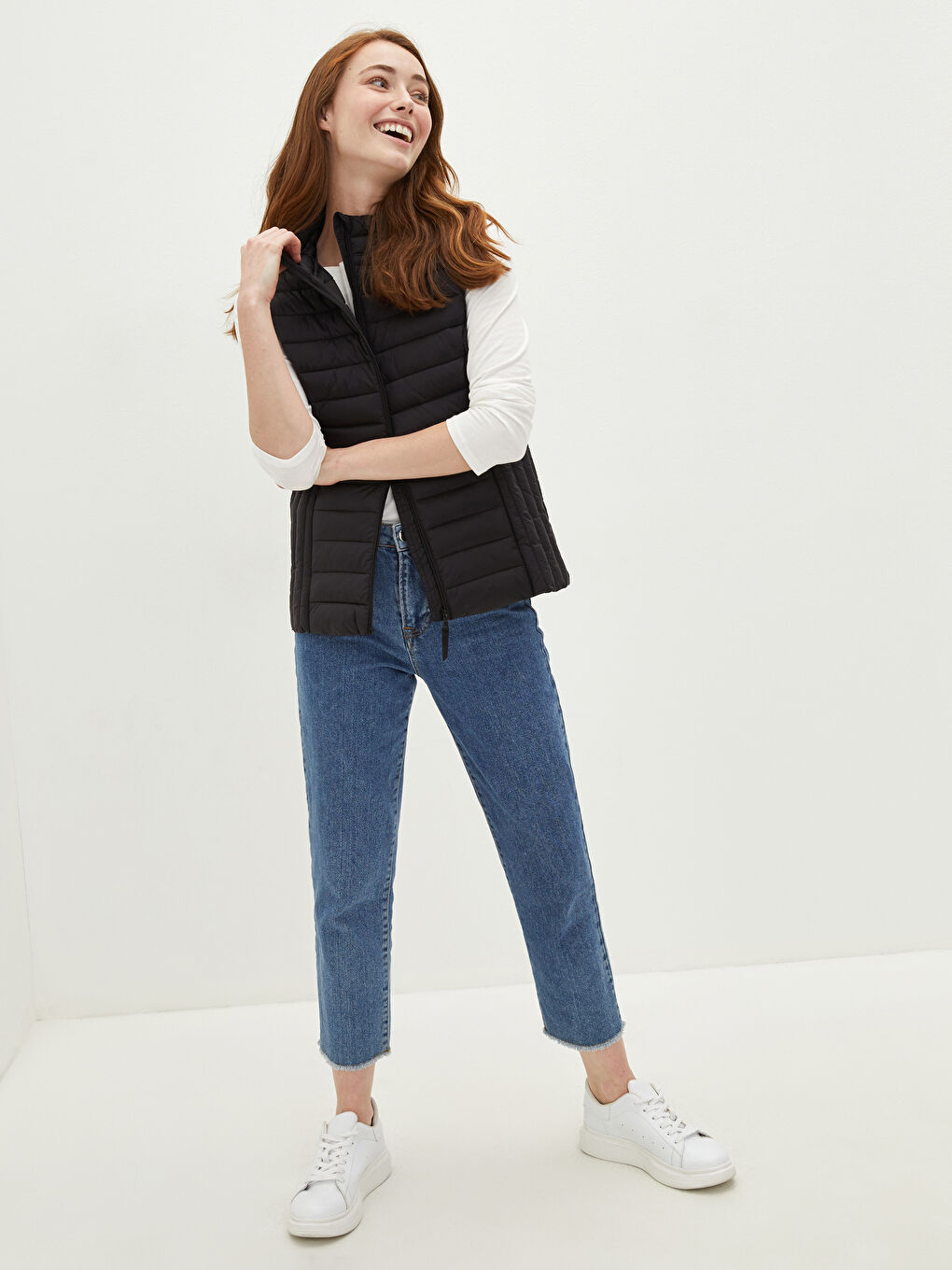 Women's Vest and Bag With Stand Collar Zipper Closure Sleeveless-4