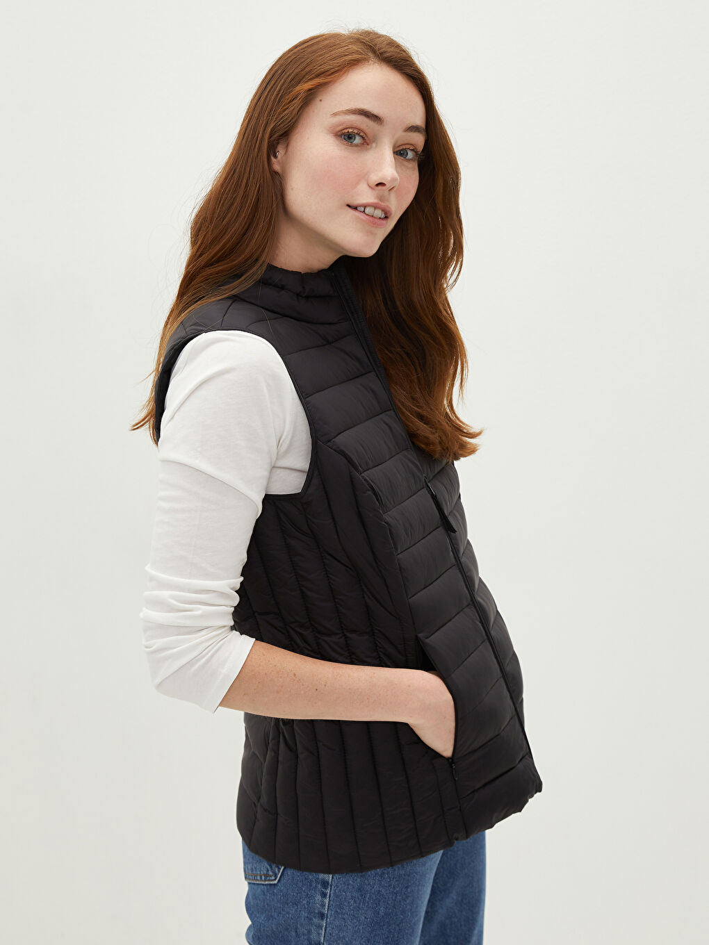 Women's Vest and Bag With Stand Collar Zipper Closure Sleeveless-1