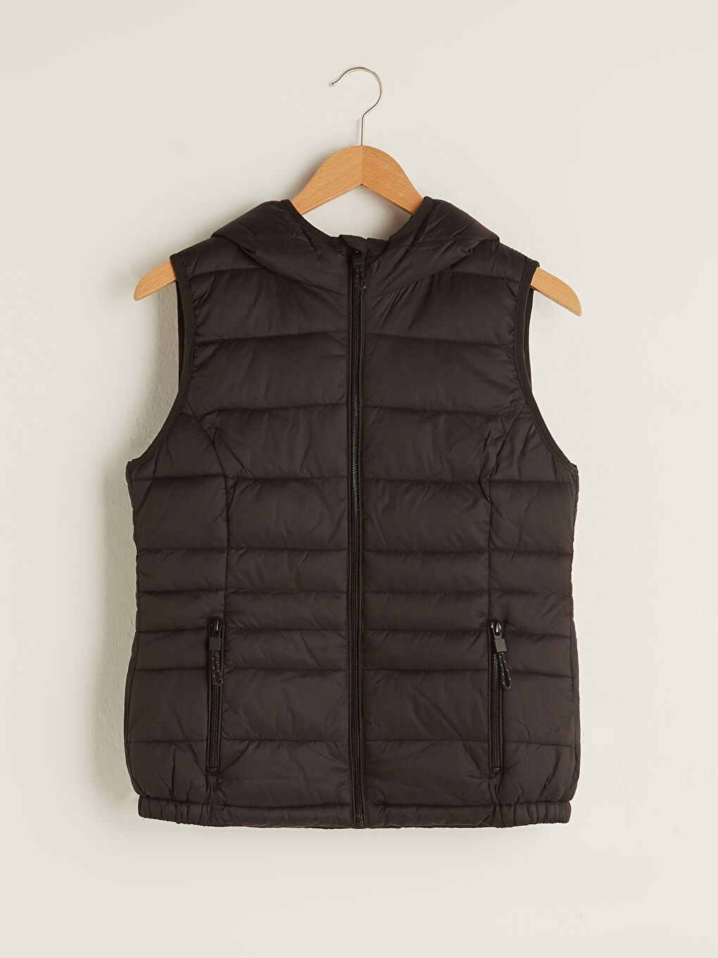 Hooded Collar Straight Sleeveless Zipper Closure Women's Inflatable Vest-5