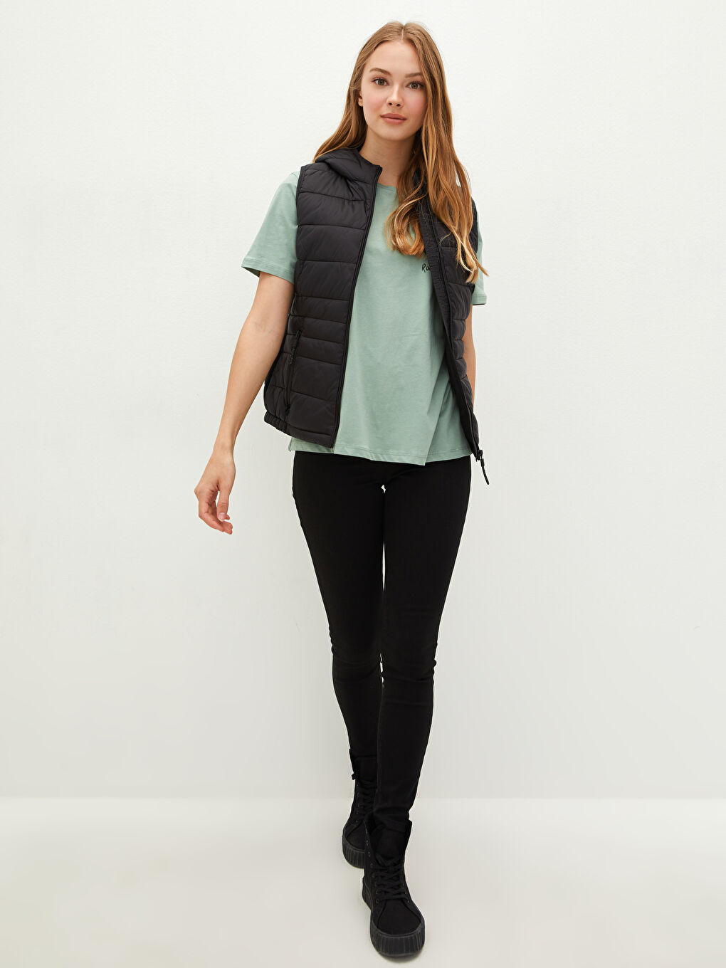 Hooded Collar Straight Sleeveless Zipper Closure Women's Inflatable Vest-1