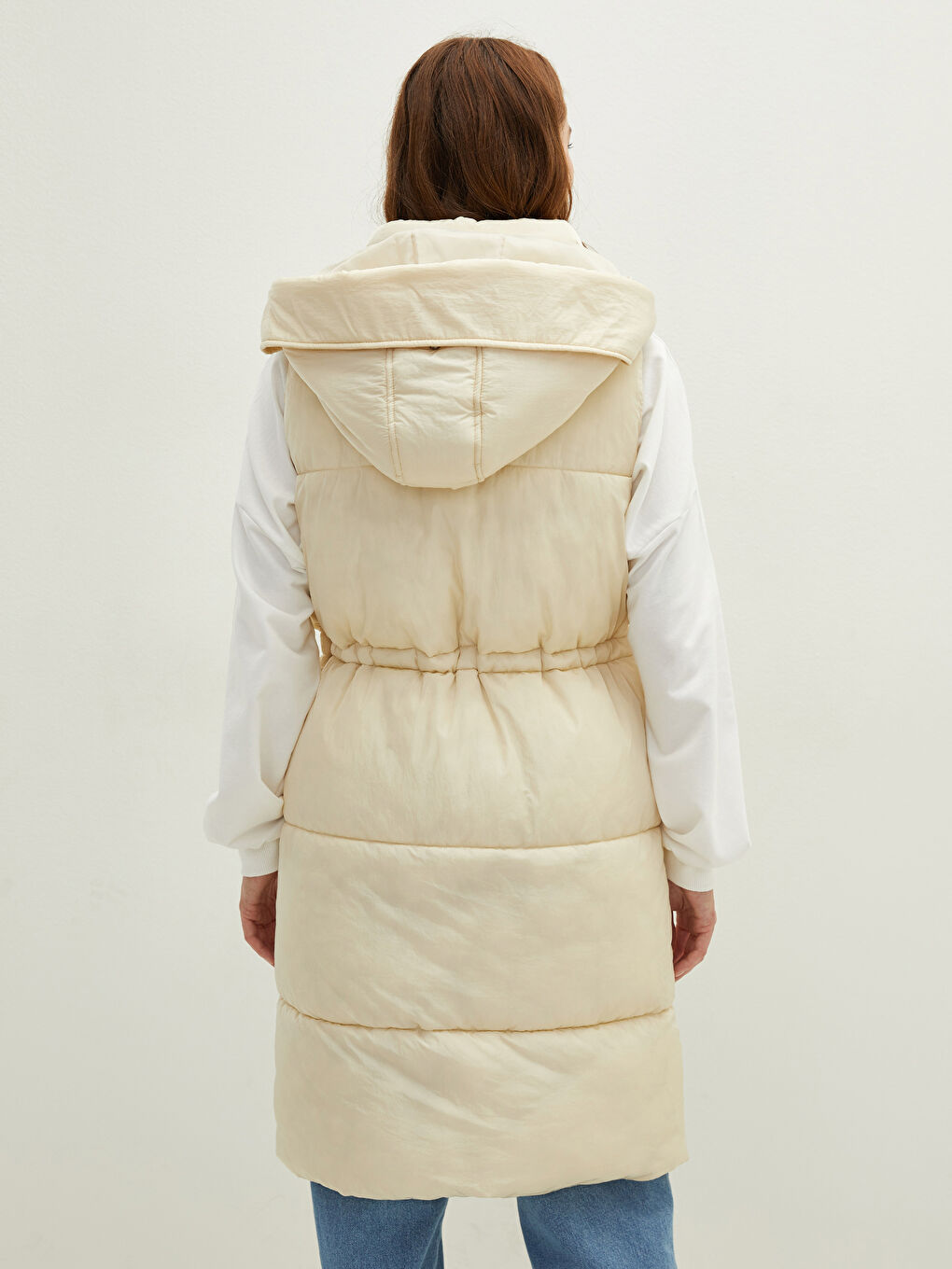 Hooded Collar Regular Sleeveless Pocket Detailed Women's Down Vest-4