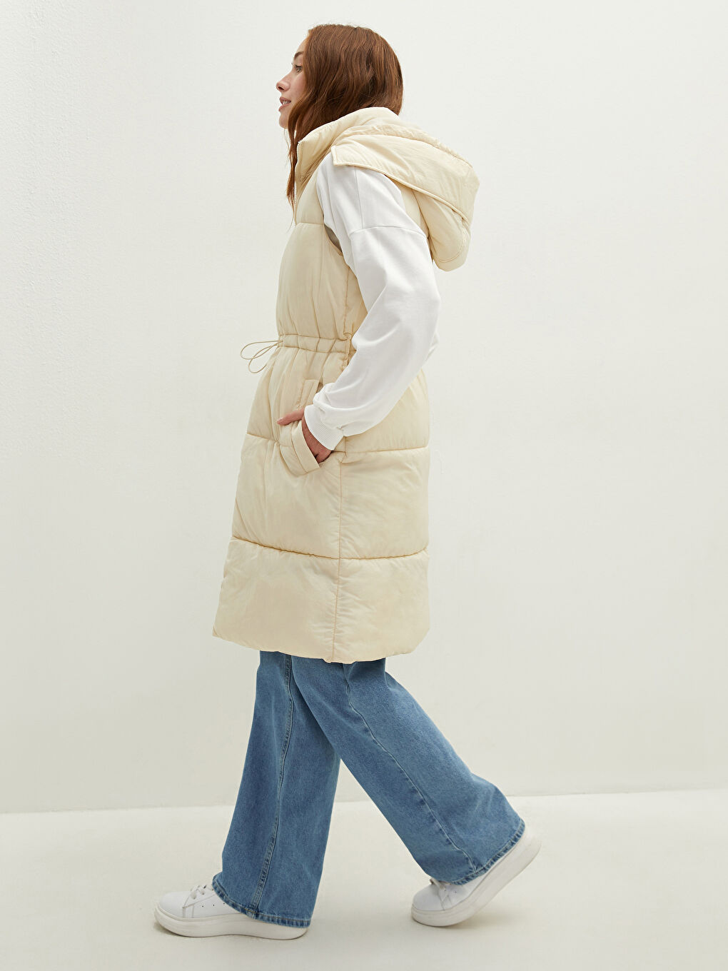 Hooded Collar Regular Sleeveless Pocket Detailed Women's Down Vest