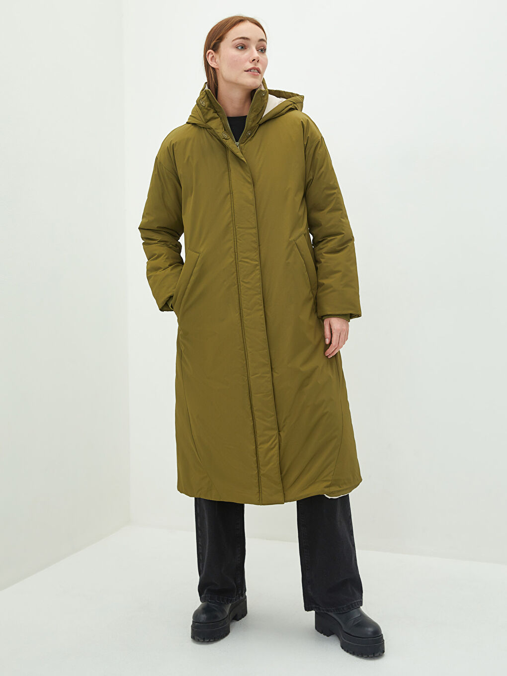 Hooded Collar Straight Long Sleeve Pocket Detailed Women's Down Coat-1