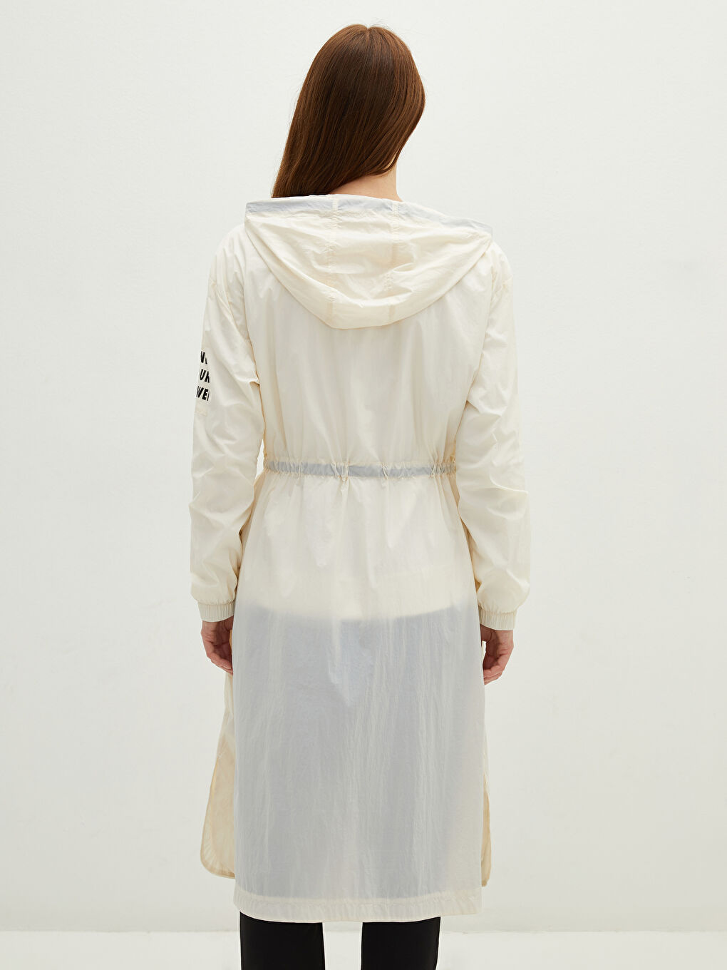 معطف طويل نساء بقبّ مطبوع كم طويل بسحاب-4