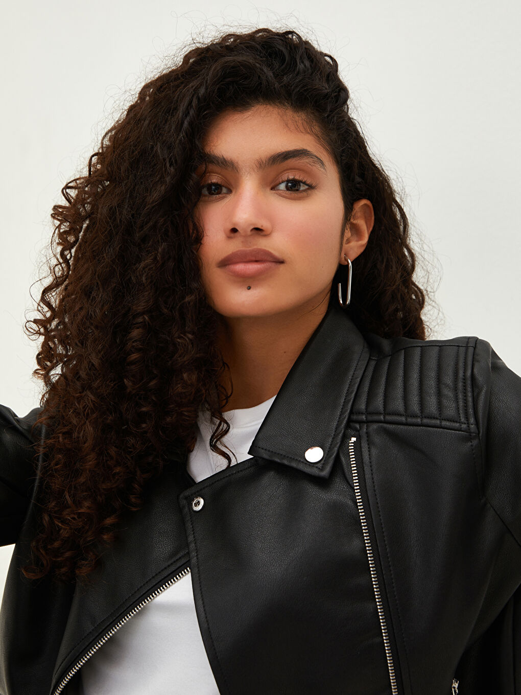Geacă din piele ecologică cu guler biker, fermoar drept, mânecă lungă, slim pentru femei-3