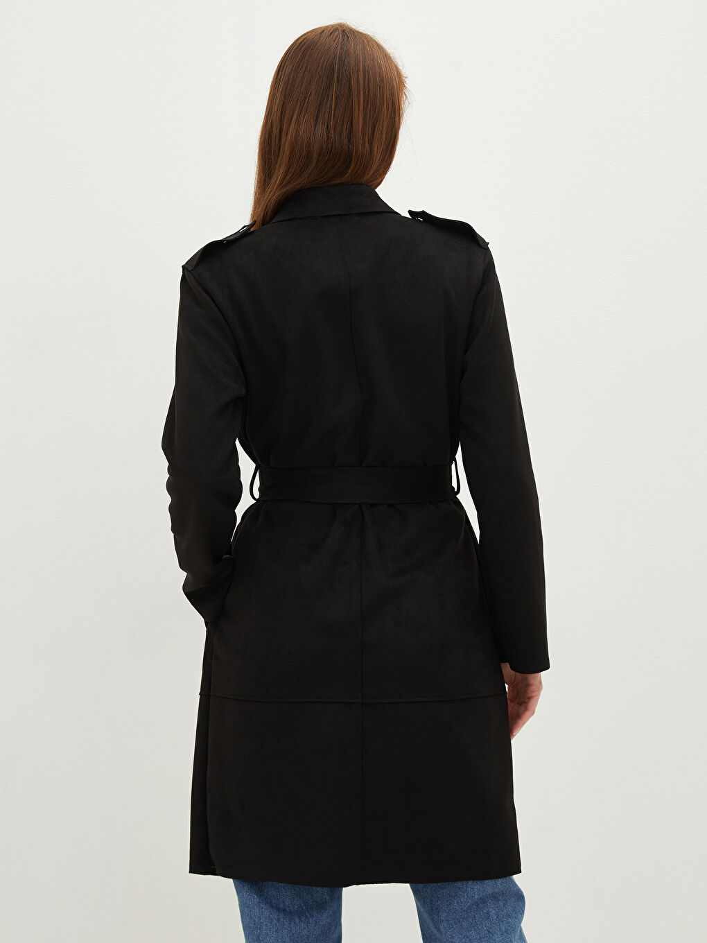 Тренч Женский Замшевый с Поясом, Длинными Рукавами и Кнопками-3