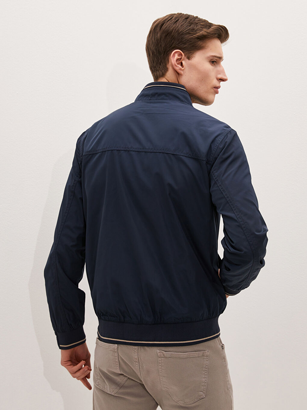 جاكيت رجالي بومبر ستاند-أب كول قصة مريحة-5
