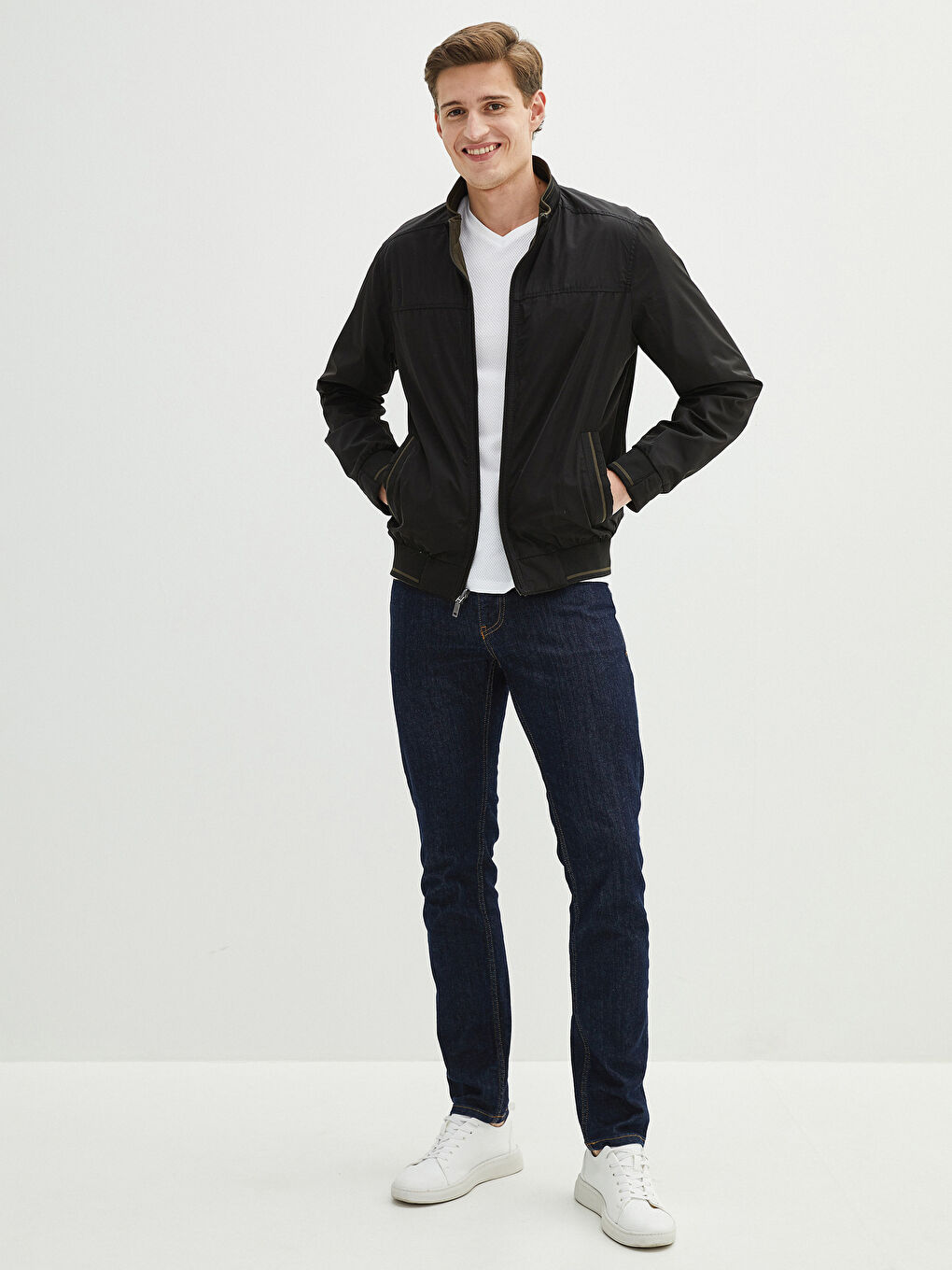 Veste Bomber Coupe Slim à Col Montant Confortable Pour Hommes-4