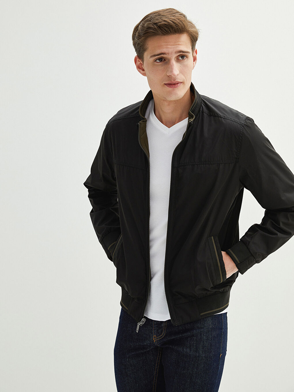 Veste Bomber Coupe Slim à Col Montant Confortable Pour Hommes-1