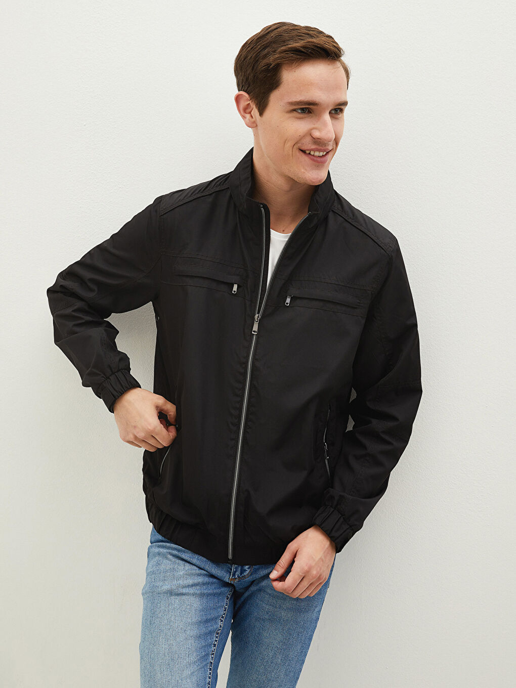 Ерлерге арналған еркін пішім биік жағалы жұқа куртка