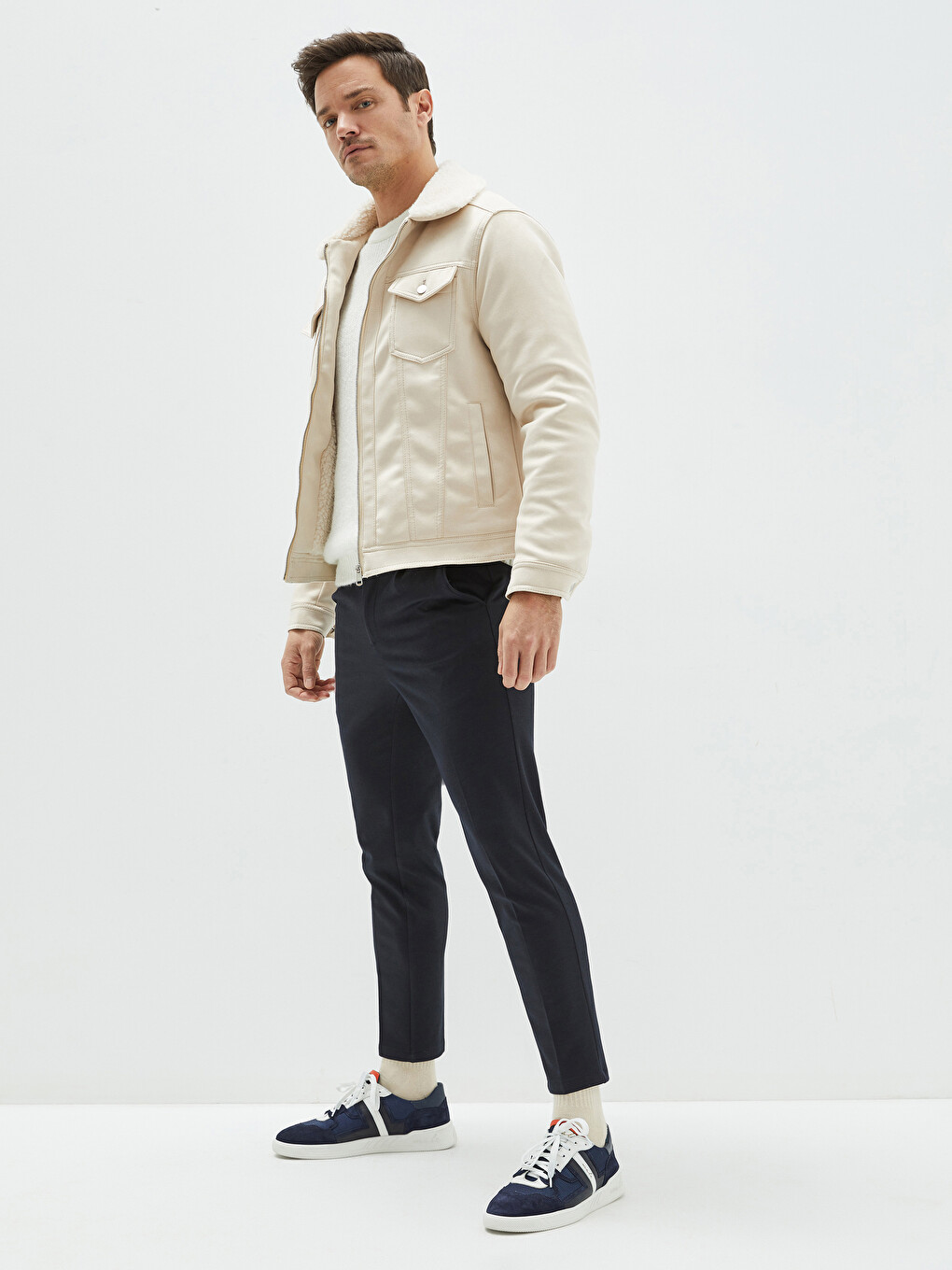 Slim Fit Fur Collar Suede Coat-3