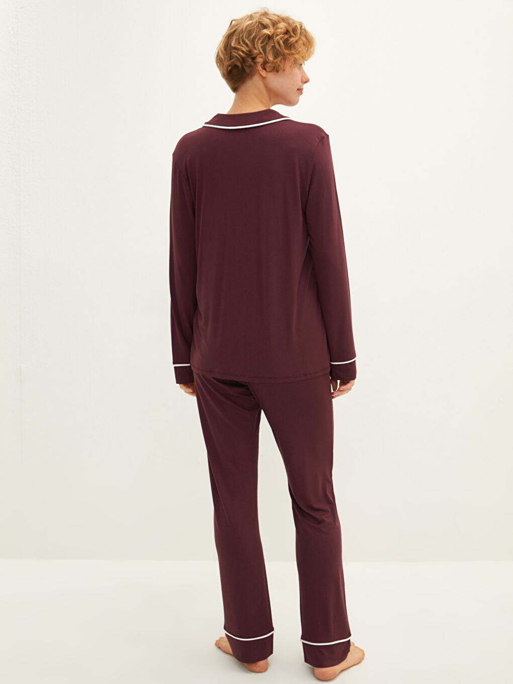 Mürdüm Gömlek Yaka Düz Uzun Kollu Cep Detaylı Viskon Kadın Pijama Takımı-4