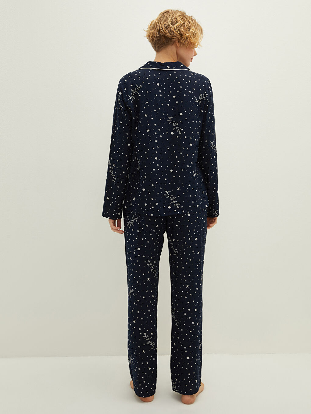 طقم بيجامة للسيدات قميص بياقة مطبوع كم طويل قماش فيسكوز فوال-4