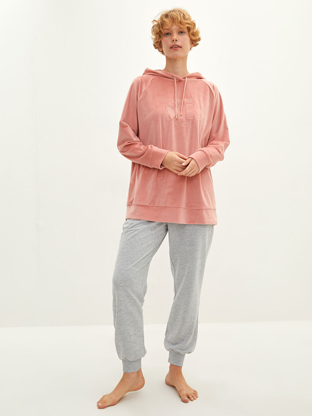 LCW DREAM Kapuzenshirt Bestickt Langarm Samt Frauen Pyjama-Oberteil -W10108Z8-MF0