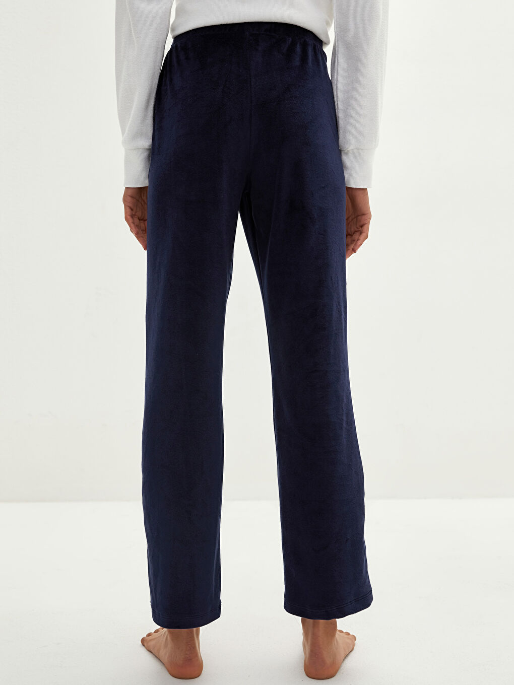 Elastischer Bund Regulär Taschen Detaillierte Samt Pyjama-Hosen für Damen-4