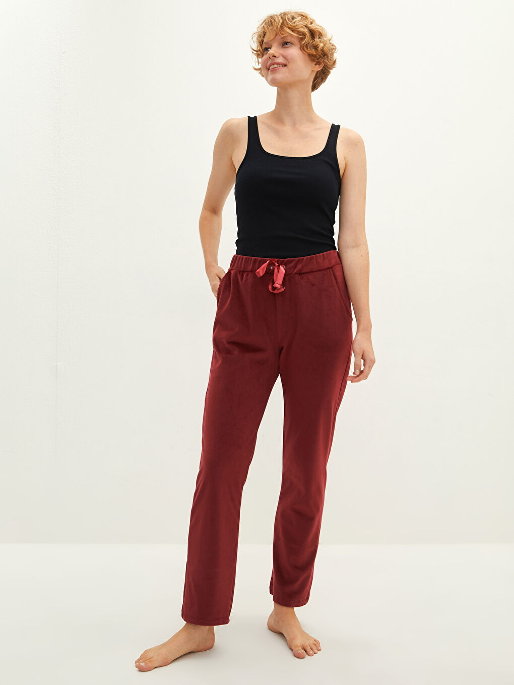 Bordo Beli Lastikli Düz Cep Detaylı Kadife Kadın Pijama Alt-1