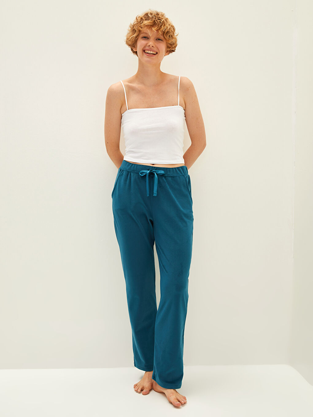 Elastic Waist Regular Pocket Detailed Velvet Women's Pajama Bottoms-1