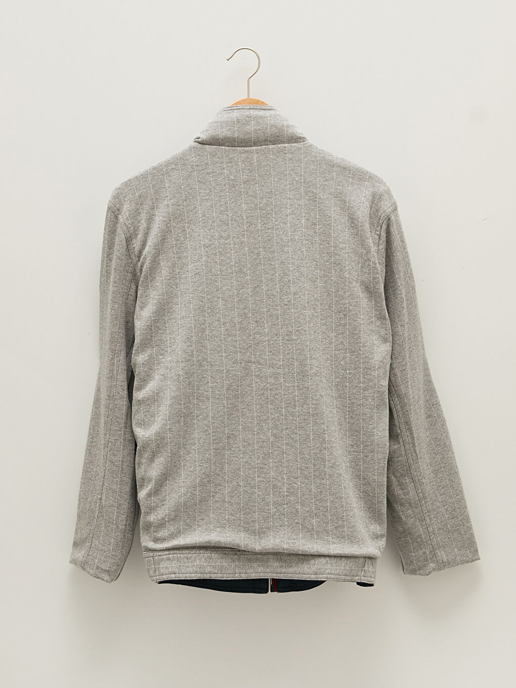 Loose Fit Turtle Neck Thin Men's Coat-10