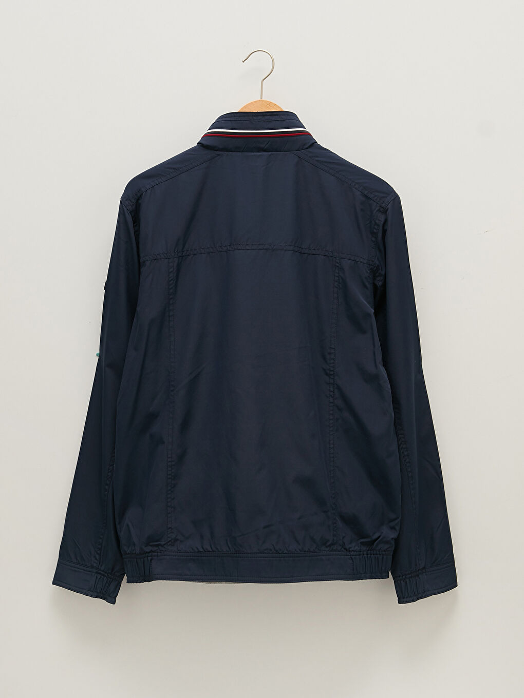 Loose Fit Turtle Neck Thin Men's Coat-11